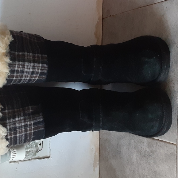 UGG  boots  size  6 women - Picture 4 of 5